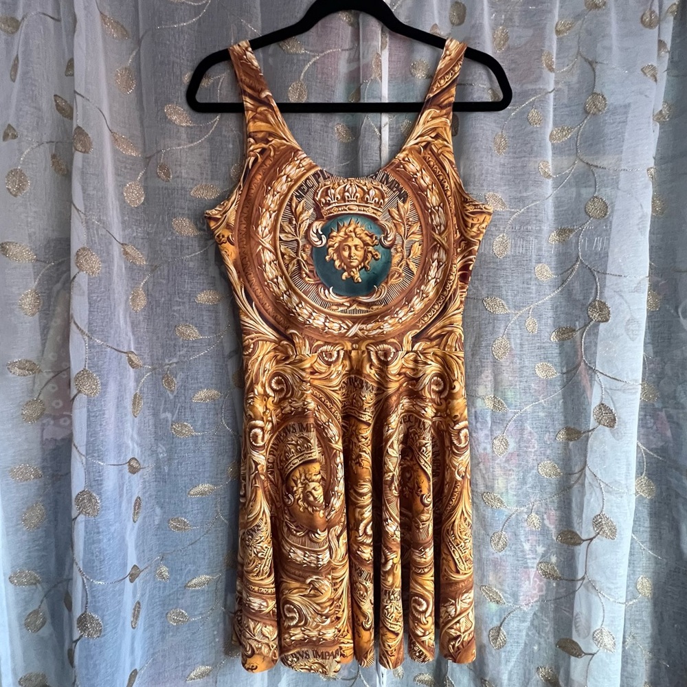 Blackmilk versailles scoop skater